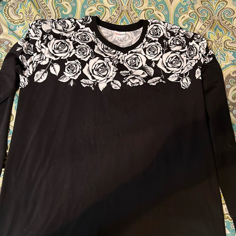 Lularoe long sleeve shirt